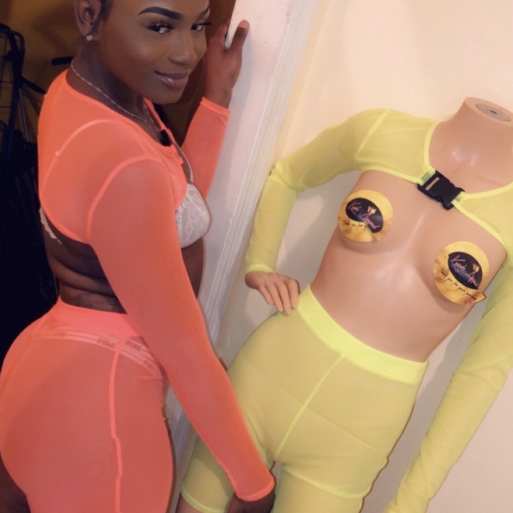 Neon 2pc set - Picture 2 of 2